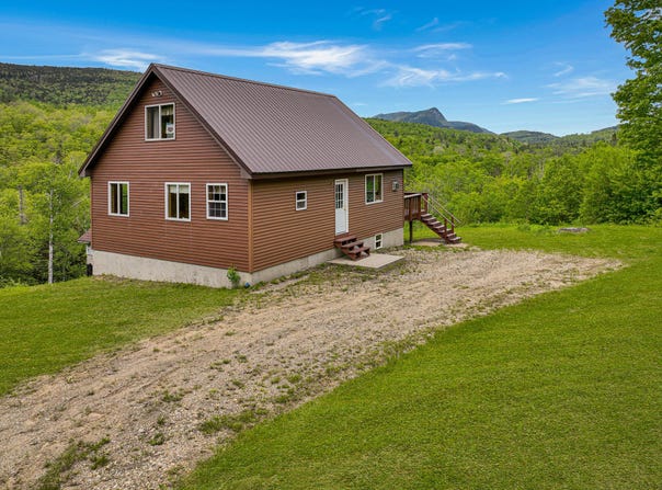 131 Bateman Road, Byron, ME 04275