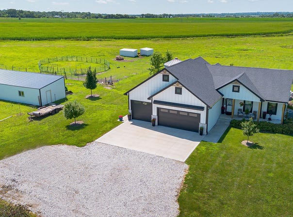 10803 NE 118th Avenue, Maxwell, IA 50161