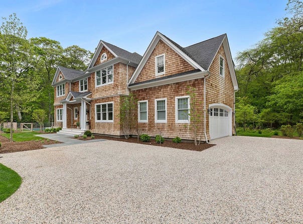 4 White Oak Lane, Southampton, NY 11968
