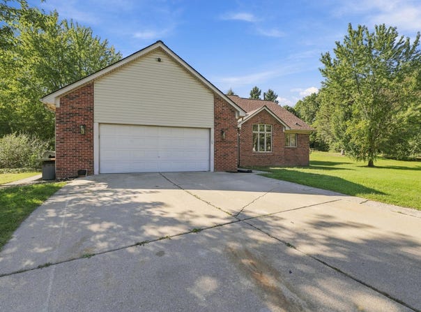 80131 Hipp Road, Bruce, MI 48065