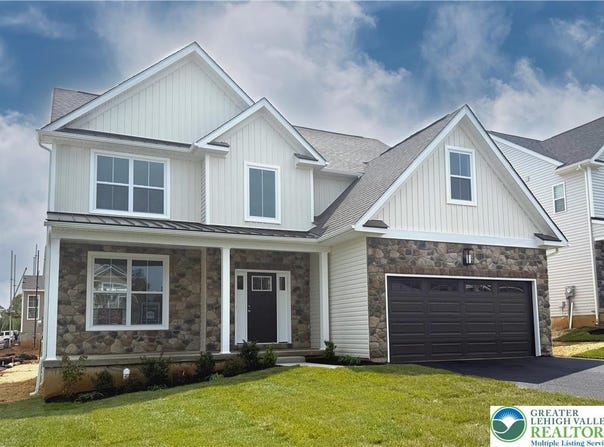 307 Abby Road unit: Br 63, Macungie Boro, PA 18062