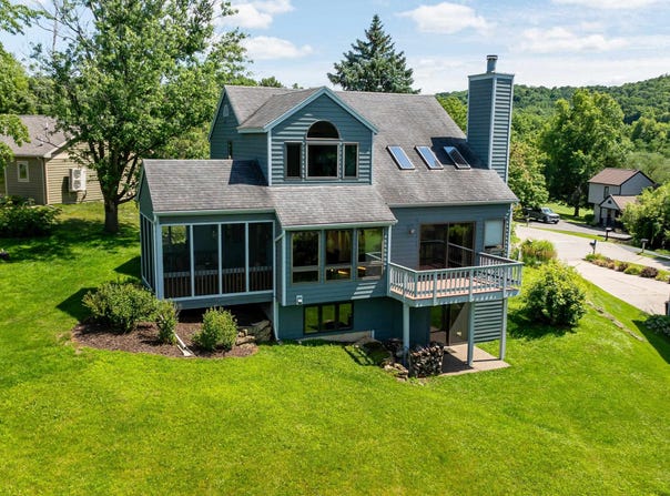 23 Gleneagle, GALENA, IL 61036