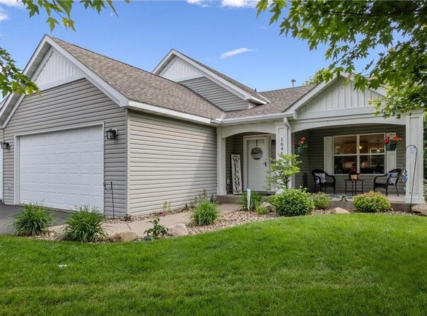 1641 Possum Way, New Richmond, WI 54017