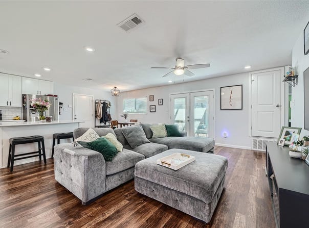 1509 E Main ST, Round Rock, TX 78664