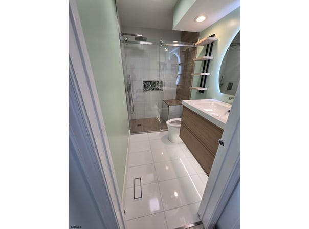 169 S 40th Street, Brigantine, NJ 08203