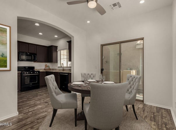 10370 W SANDS Drive, Peoria, AZ 85383
