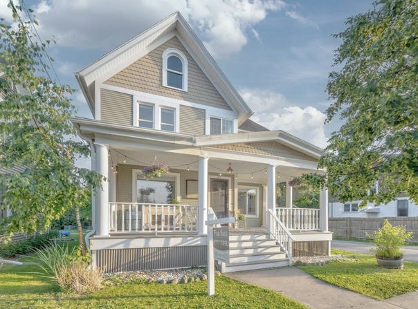 217 Milwaukee Street, Johnson Creek, WI 53038