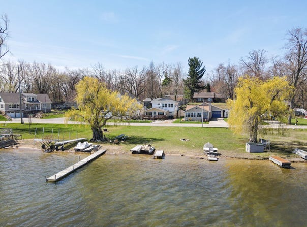 252 Evans Trail, Tipton, MI 49287