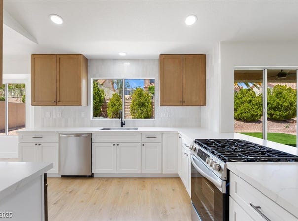 2913 Hawksdale Drive, Las Vegas, NV 89134