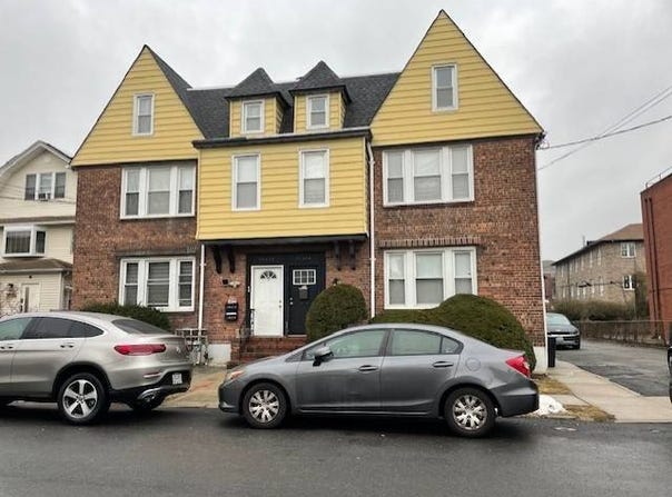 3910 214th Pl, Bayside, NY 11361