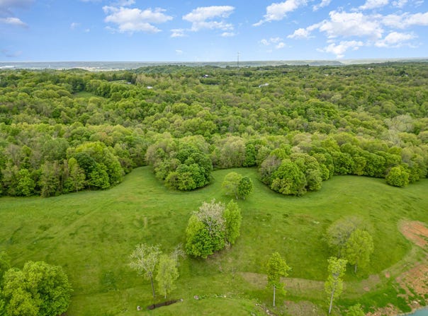 5607 Woolper Road, Petersburg, KY 41080