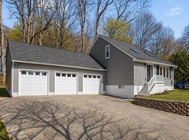 8 Boardman Street, Haverhill, MA 01830