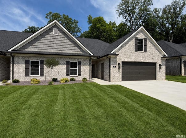 2704 Midora Drive, Evansville, IN 47711