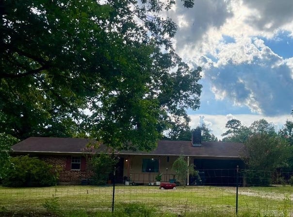 7821 Rawls Cir, Pine Bluff, AR 71603
