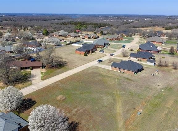 Wilshire, Prague, OK 74864