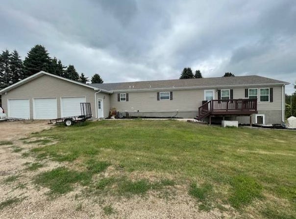 9153 58th Ave NE, Perth, ND 58363