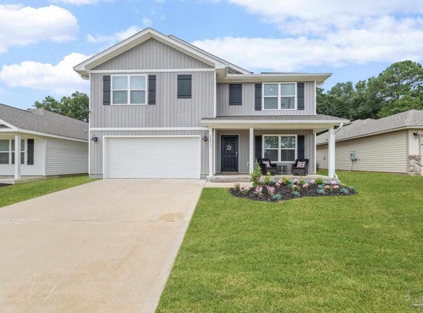 5213 Peach Dr, Pace, FL 32571