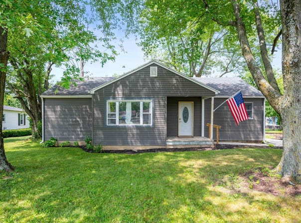 6328 W Bethel Avenue, Muncie, IN 47304