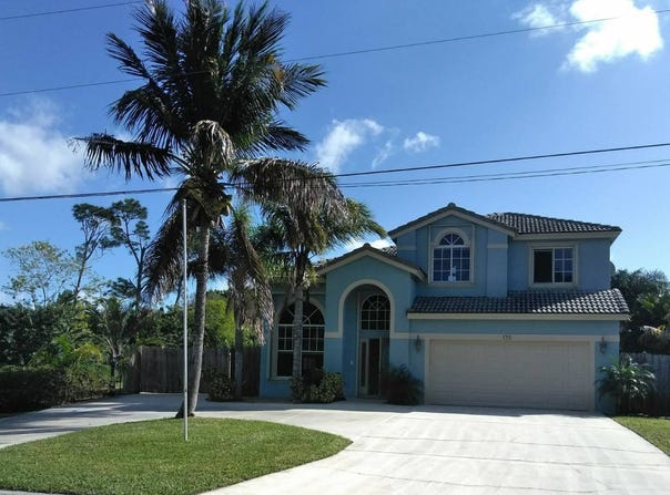 170 NE Dominican Ter, Port Saint Lucie, FL 34983