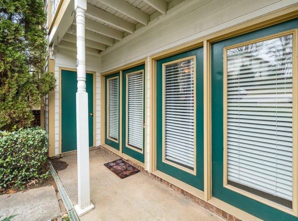 2011 Quaker Landing, Raleigh, NC 27603