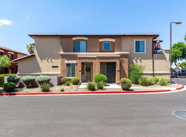 7726 E BASELINE Road, Mesa, AZ 85209