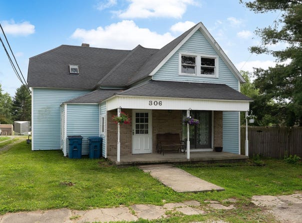 306 W McConnell Street, Oxford, IN 47971