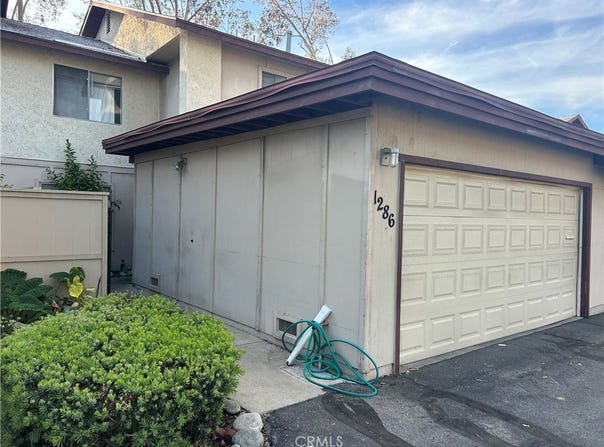 1286 N Pine Needle Court, Azusa, CA 91702