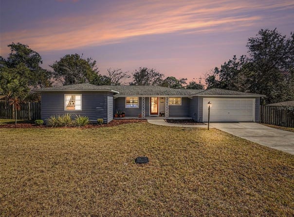 1630 CRESTVIEW DRIVE, MOUNT DORA, FL 32757