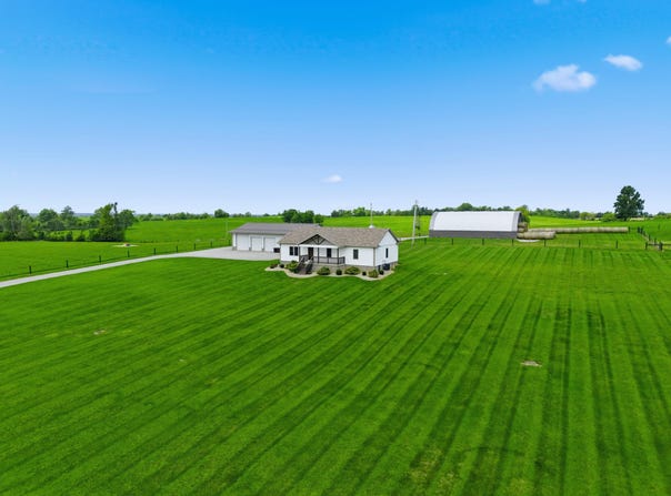 857 Cummins Ferry Road, Salvisa, KY 40372