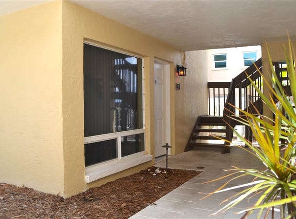 1275 TARPON CENTER DRIVE, VENICE, FL 34285