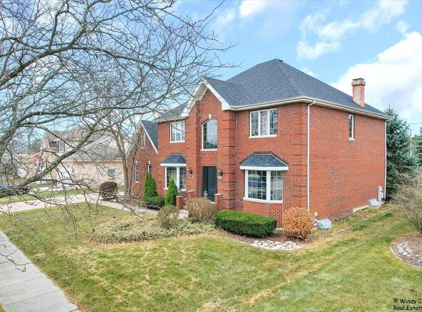 17224 Briar Drive, Tinley Park, IL 60487