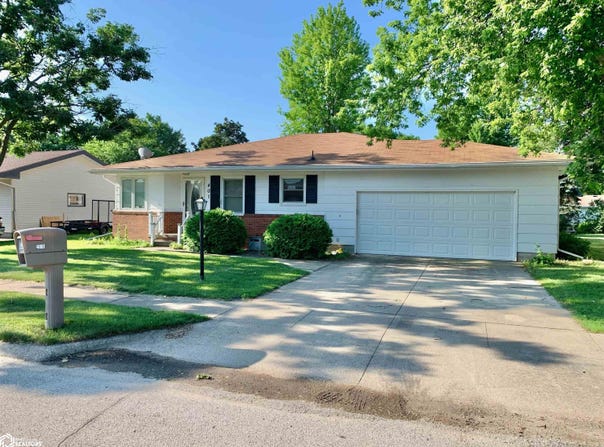 401 Rushview Drive, Jefferson, IA 50129