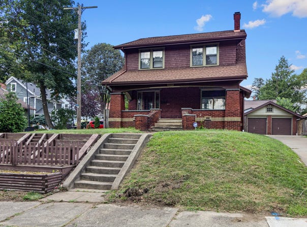 1417 10th Street NW, Canton, OH 44703