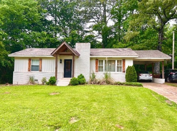 73 Shady Acres Road, Tupelo, MS 38804