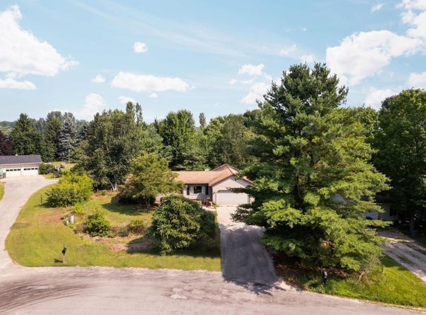 10775 E Murray Court, Suttons Bay, MI 49682