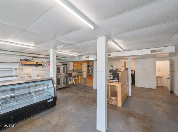 31 TN-114, Scotts Hill, TN 38374