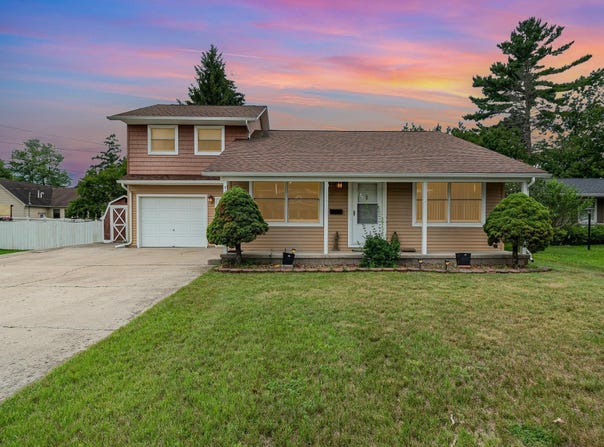 521 Smith Street, East Tawas, MI 48730