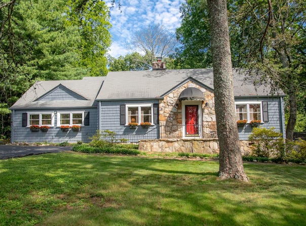109 Robin Hood Trail, Lookout Mountain, GA 30750