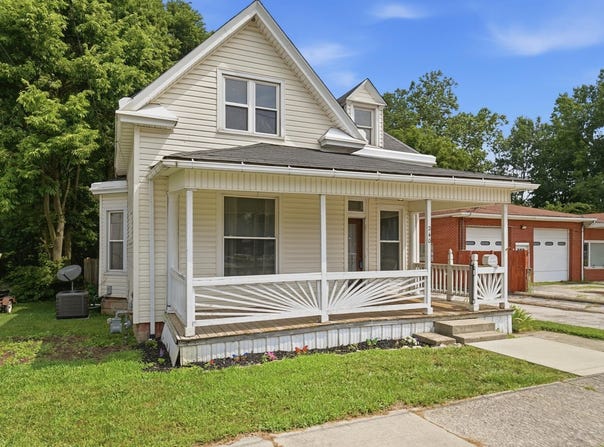 240 E Main Street, West Jefferson, OH 43162