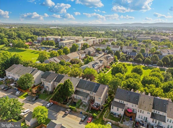 1724 DERRS SQUARE E, FREDERICK, MD 21701