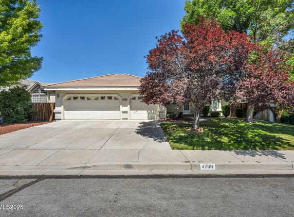 4268 Hunter Court, Carson City, NV 89701
