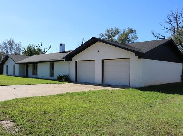 204 Lilly, ELKHART, TX 75839