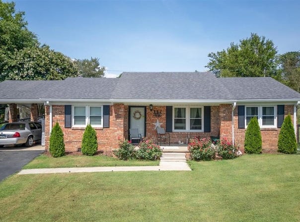 103 Bomar Heights, Columbia, KY 42728
