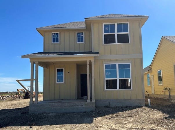 213 Cider Creek Dr, Elgin, TX 78621