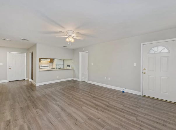 613 Colonial Drive, Fort Walton Beach, FL 32547