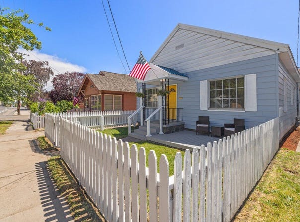 310 N 9th Street, Klamath Falls, OR 97601