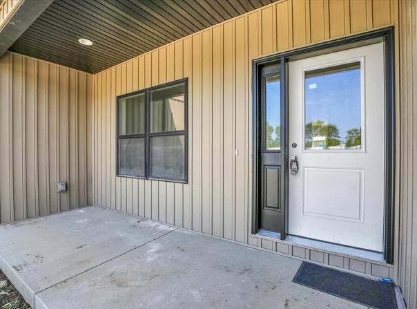 2903 Haydon Drive, Urbana, IL 61802
