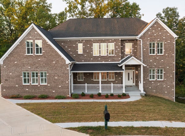 372 Foxboro Drive, Avon, IN 46123