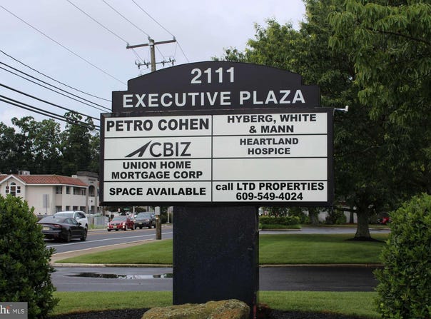 2111 NEW Road, NORTHFIELD, NJ 08225