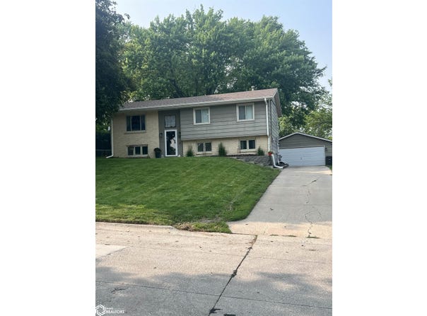 607 Park Avenue, Red Oak, IA 51566